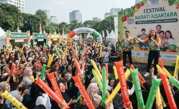 Balon Tepuk Cirebon menjadi daya tarik produk pada kegiatan pomosi.