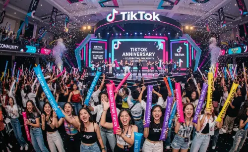 Balon Tepuk Kepulauan Anambas memeriahkan acara pada kegiatan perayaan anniversary Tik Tok.