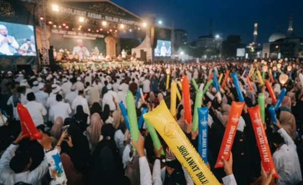 Balon Tepuk Sarolangun digunakan pada saat acara sholawat.