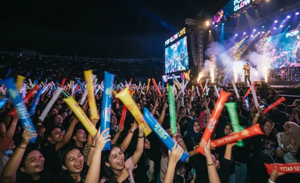 Balon Tepuk Landak hadir untuk memeriahkan event konser musik.