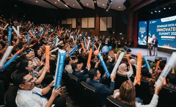 Balon Tepuk Mamasa digunakan pada saat event seminar