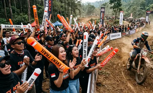 balon tepuk banyuwangi sebagai media penonton