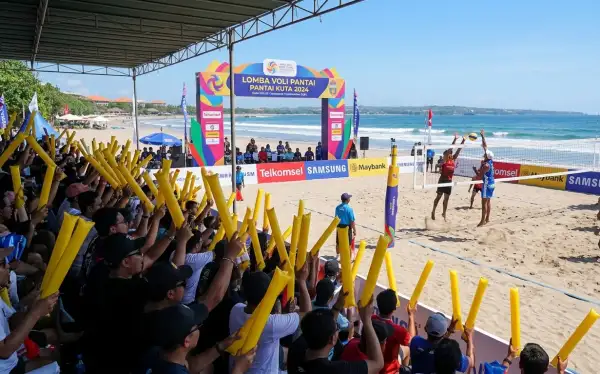 balon tepuk kolaka digunakan untuk menonton pertandingan voli pantai