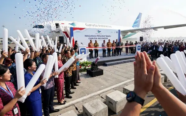 Suasana saat peresmian pesawat baru di hadiri oleh tamu undangan