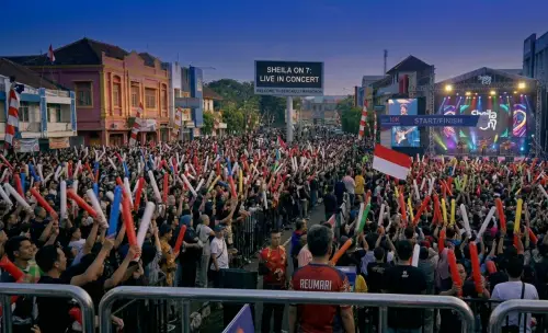 balon tepuk bengkulu saat event konser