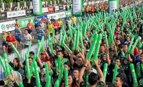 balon tepuk polewali mandar digunakan pada saat event lari marathon