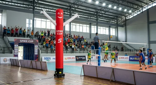 balon sky dancer karawang memeriahkan acara olahraga